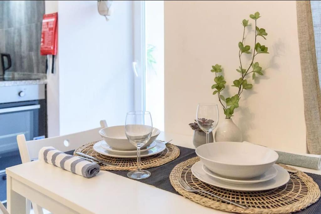 Modern Rustic Apartment In Graca Lisboa Eksteriør billede
